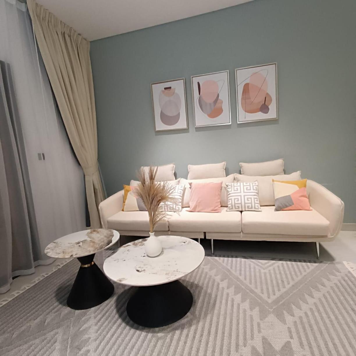 Brand New 2bhk In Jvc Fully Furnished Marwa Heights Apartamento *