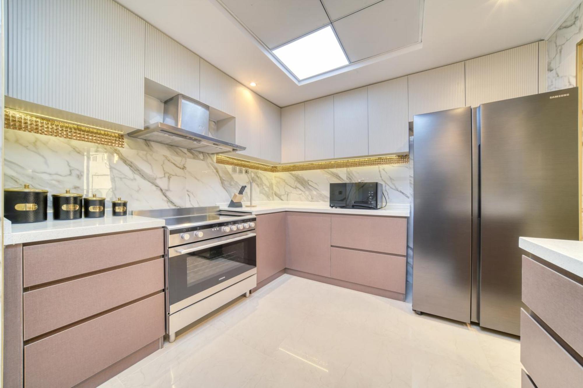New! Sea View Luxurious 4 Bedroom Duplex Dubaï