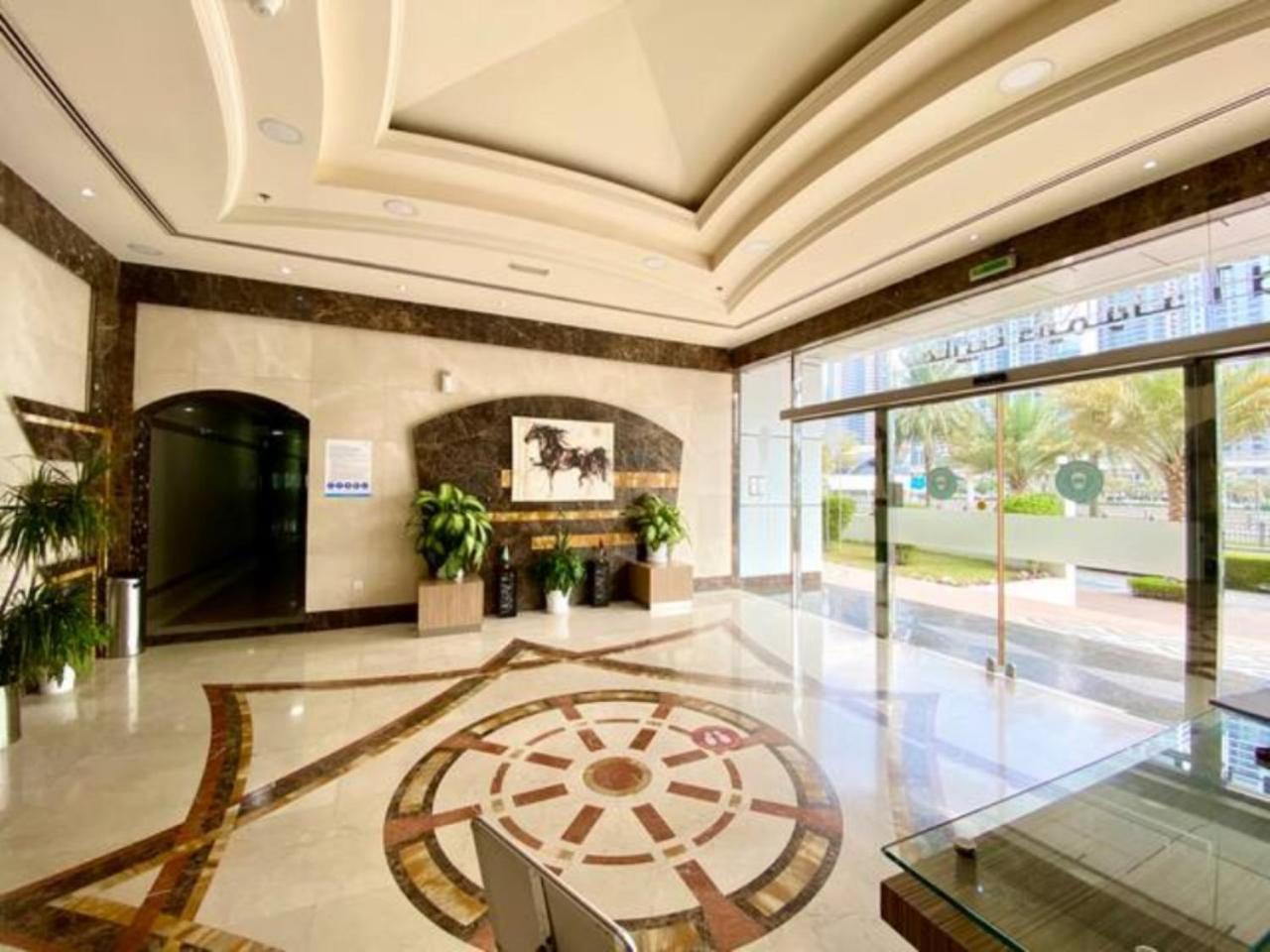 Appartement Marina - Modern Designed - Gorgeous Studio- Close Metro Station