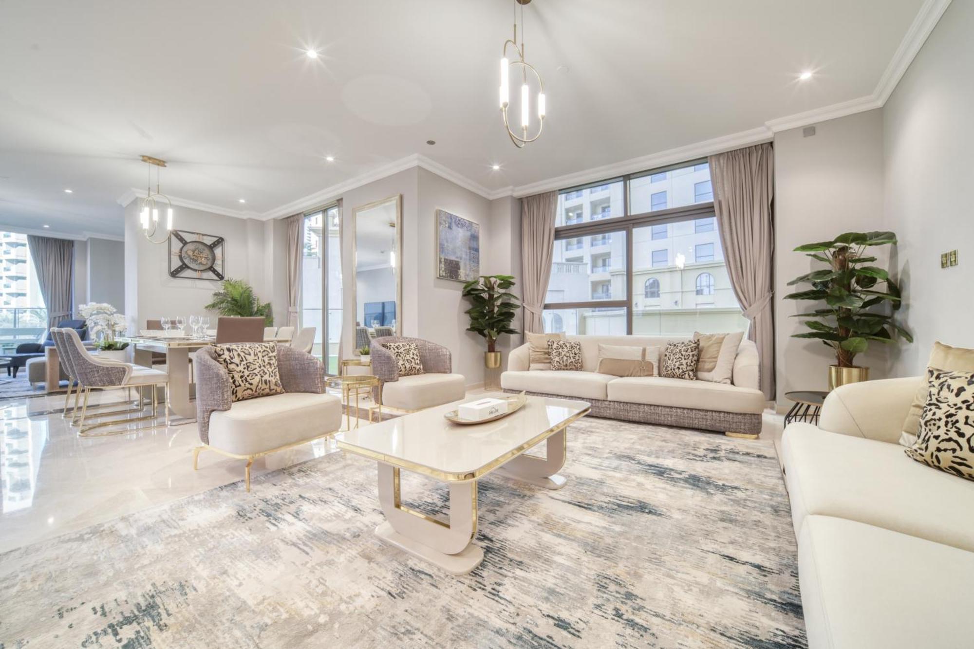 Luxurious 4 Bedroom Duplex With Terrace & Sea View Appartamento Dubai
