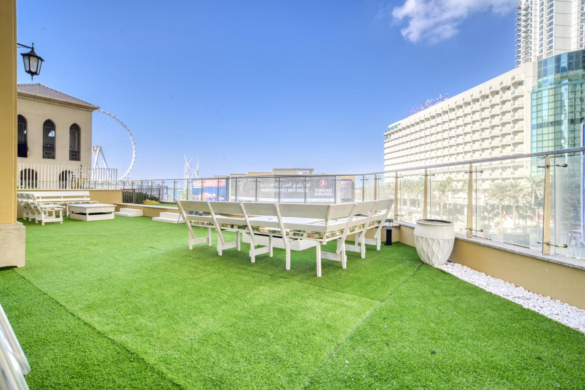 Appartamento Luxurious 4 Bedroom Duplex With Terrace & Sea View Dubai