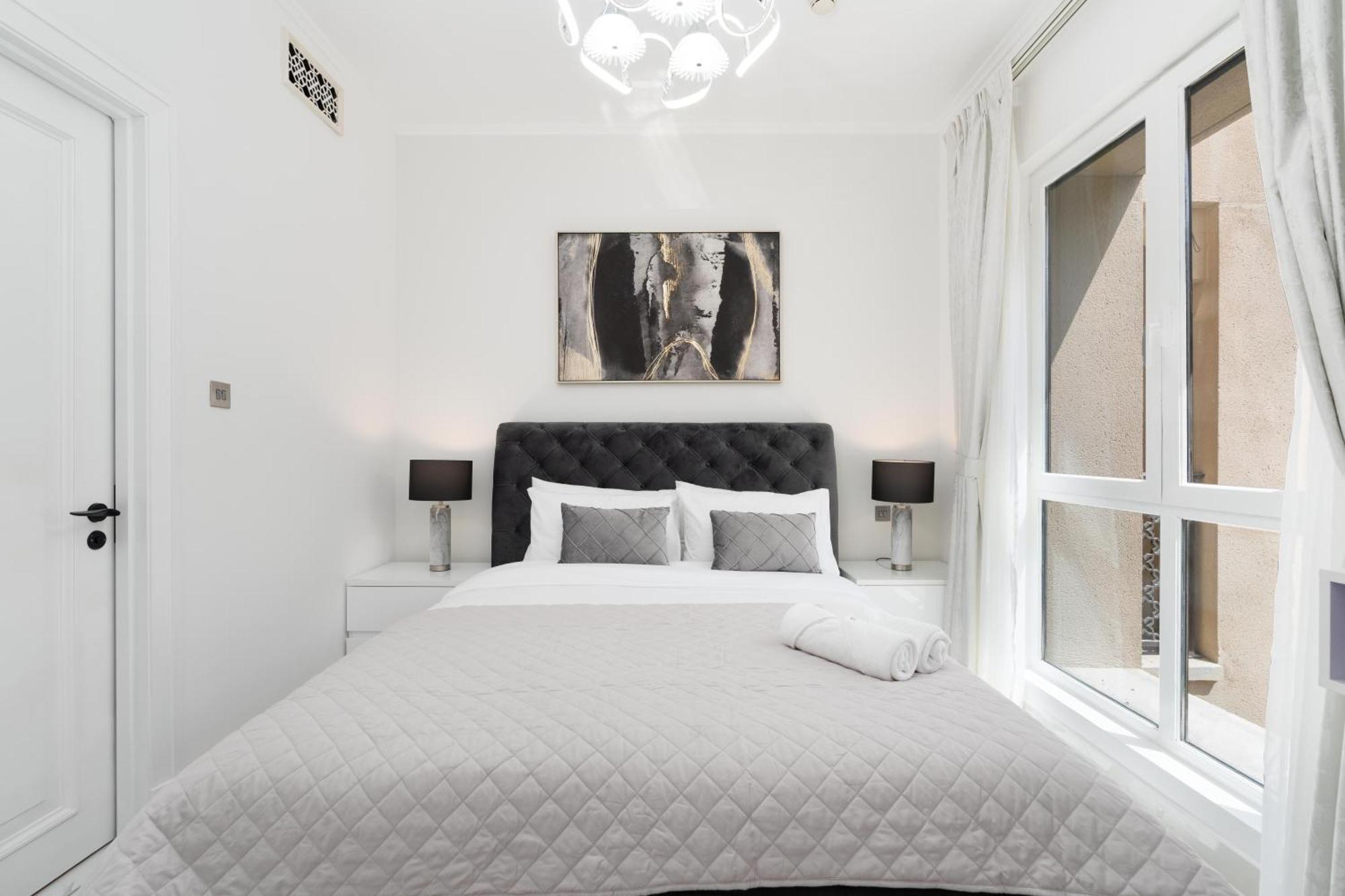 Mystic - Fully Renovated Spacious 2br Apt. With Burj Views Appartement *