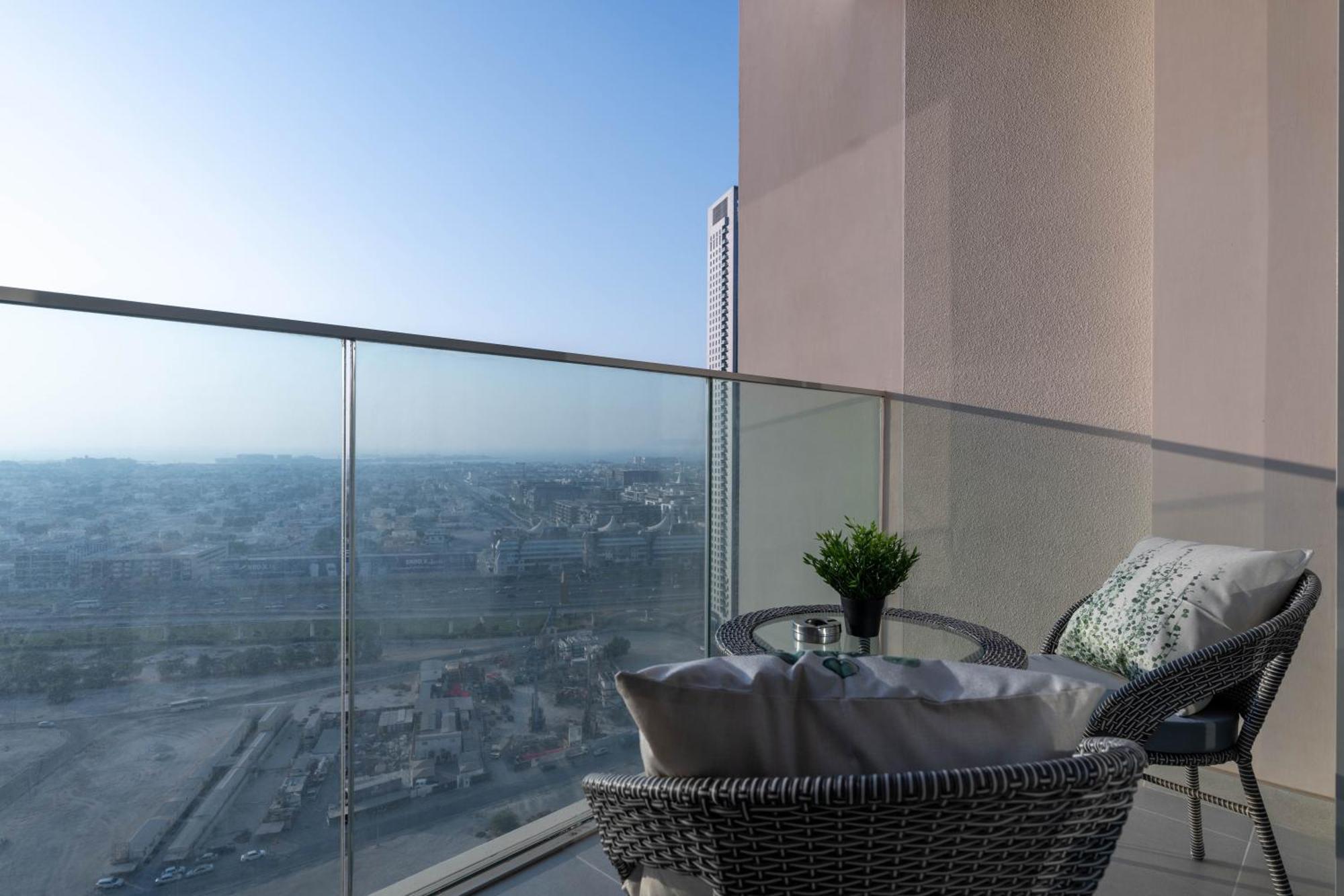 Apartment Mystic - Tower 2 Dubai