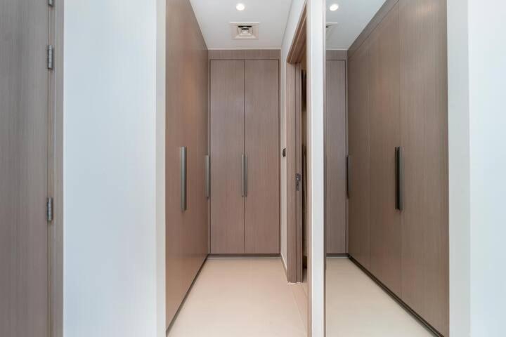 Mystic - Act One Tower Apartemen Dubai