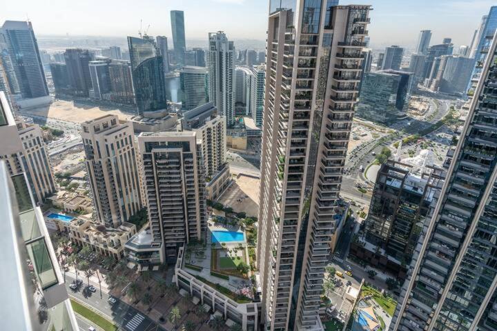 Mystic - Act One Tower Apartemen *