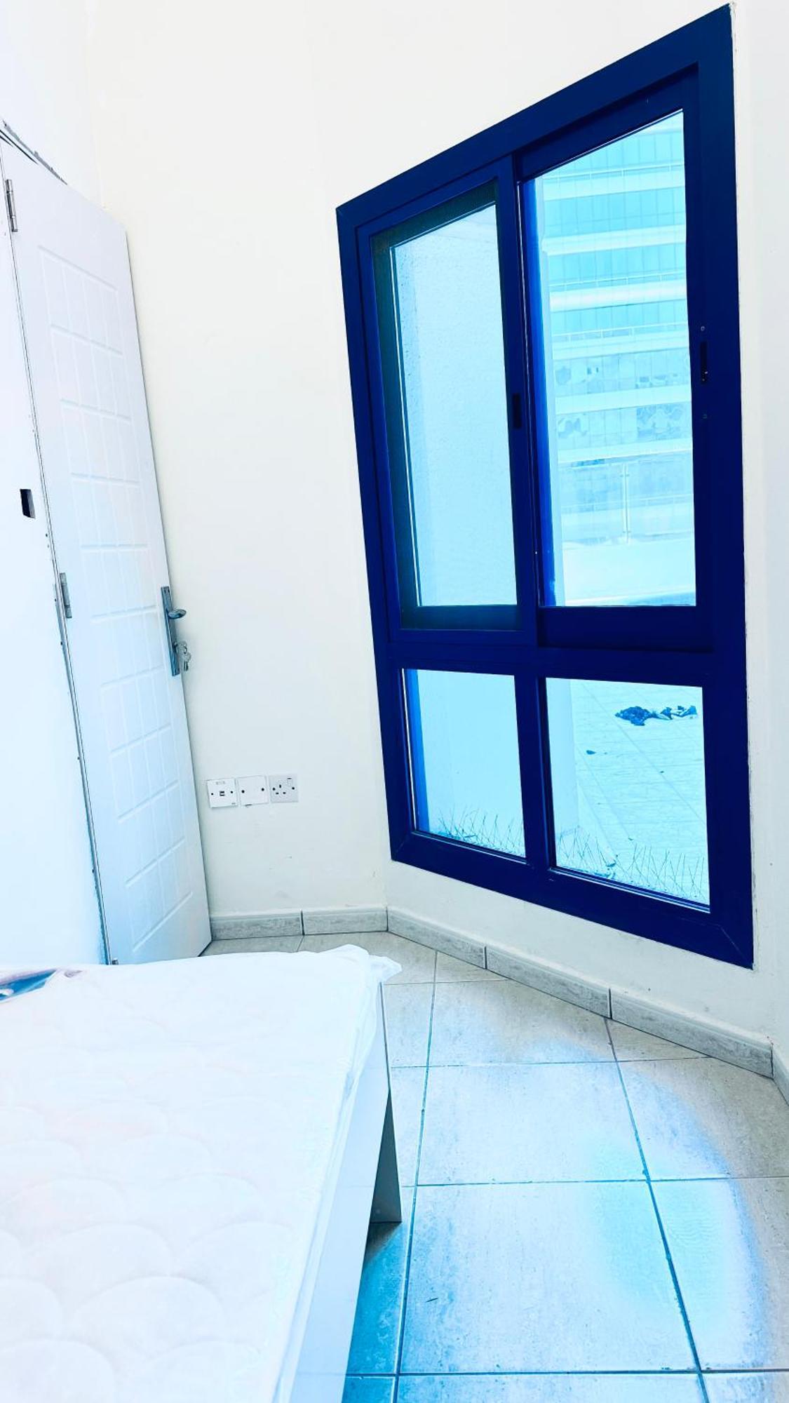 Séjour chez l'habitant Private, Calm, Quiet & Cozy Partition In Al Barsha,