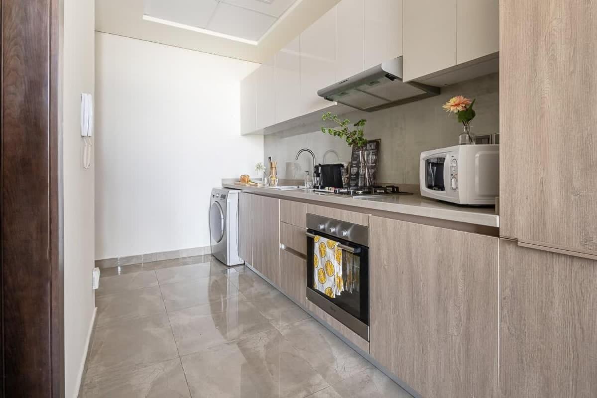 Apartment Frank Porter - Majestique Dubai