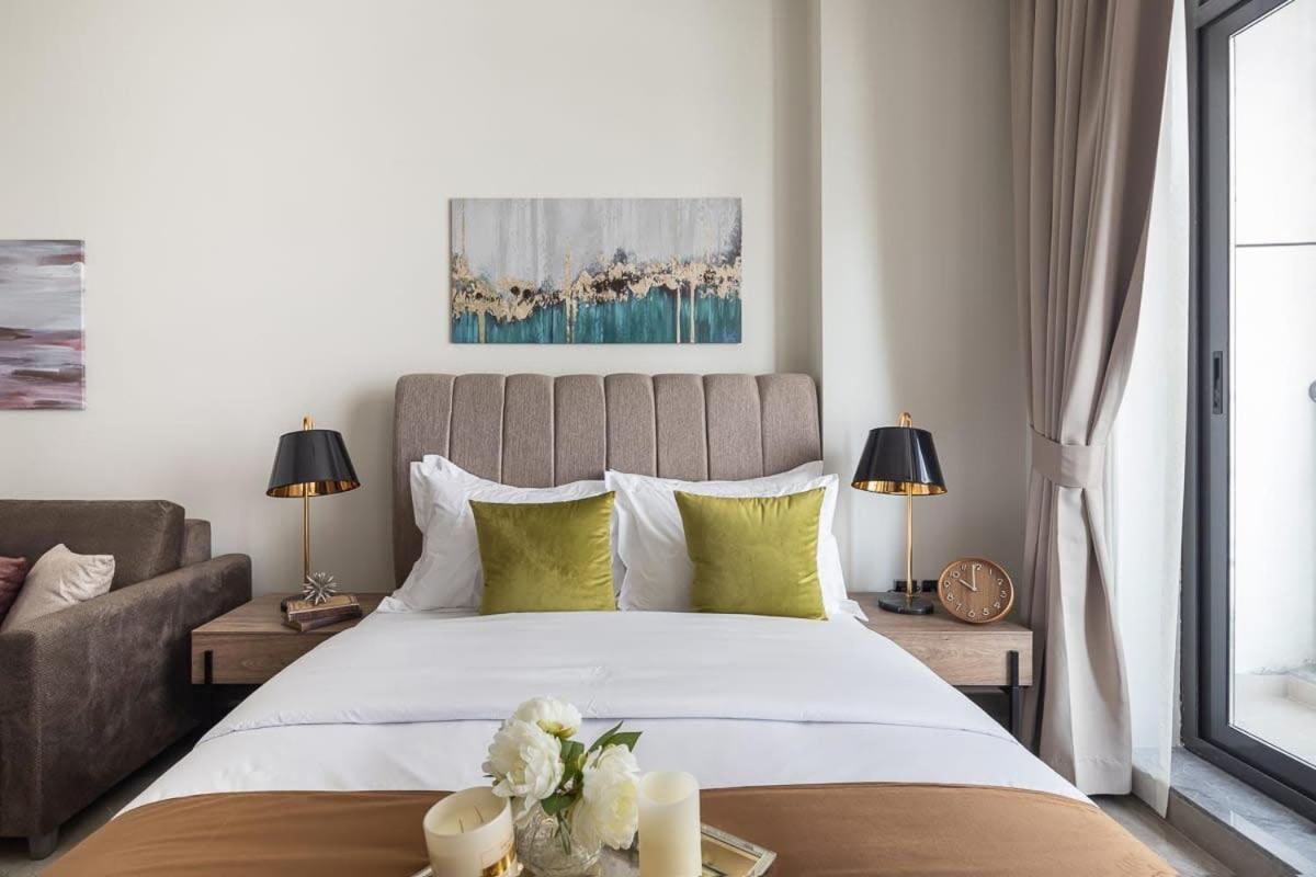 Frank Porter - Majestique 2 Apartament Dubai