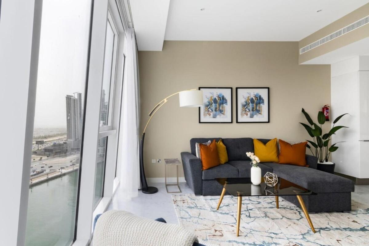 Apartment Silkhaus Modern 1bdr With Canal View By In Business Bay