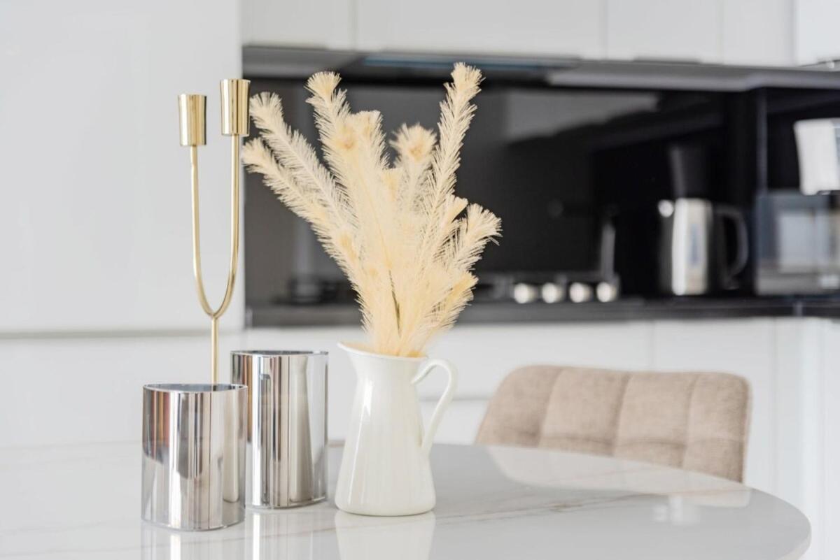 Silkhaus Modern 1bdr With Canal View By In Business Bay Apartment Dubai
