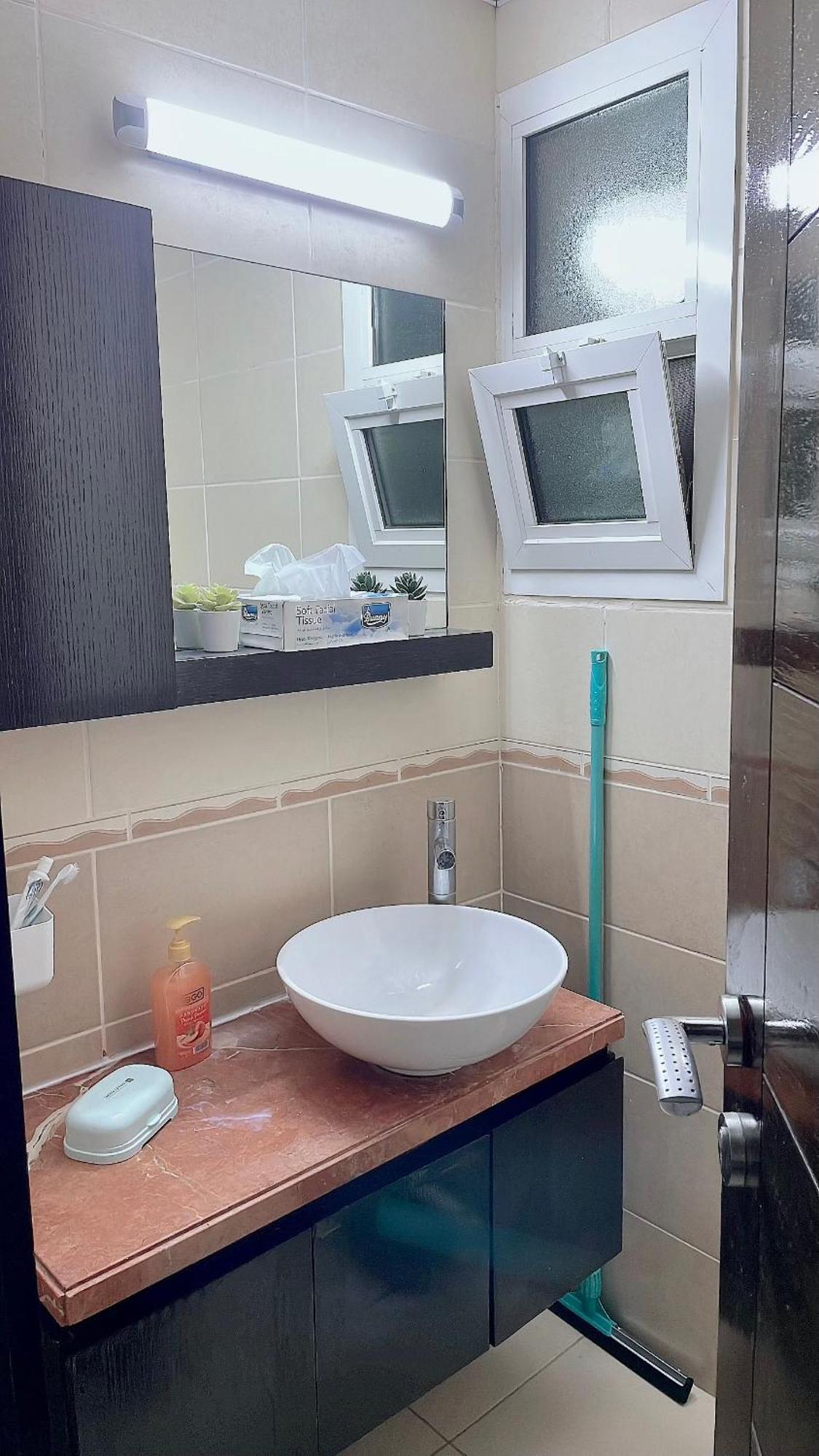 Bright & Cozy 1 Bedroom Canal View In Marina Apartamento