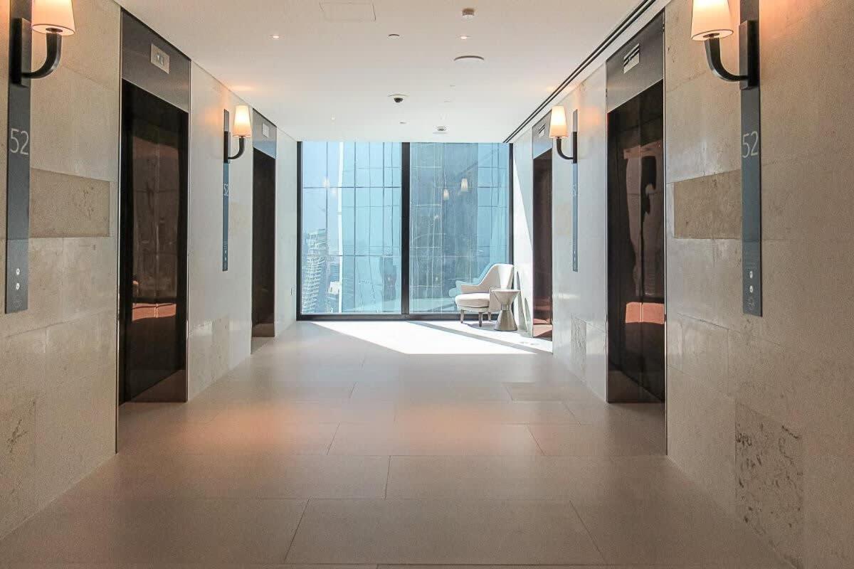 Frank Porter - The Address Jbr *