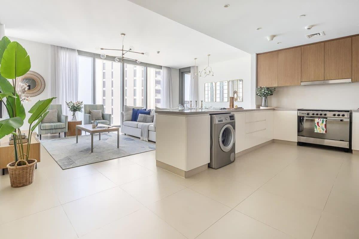Frank Porter - 5242 Emaar Tower Apartamento