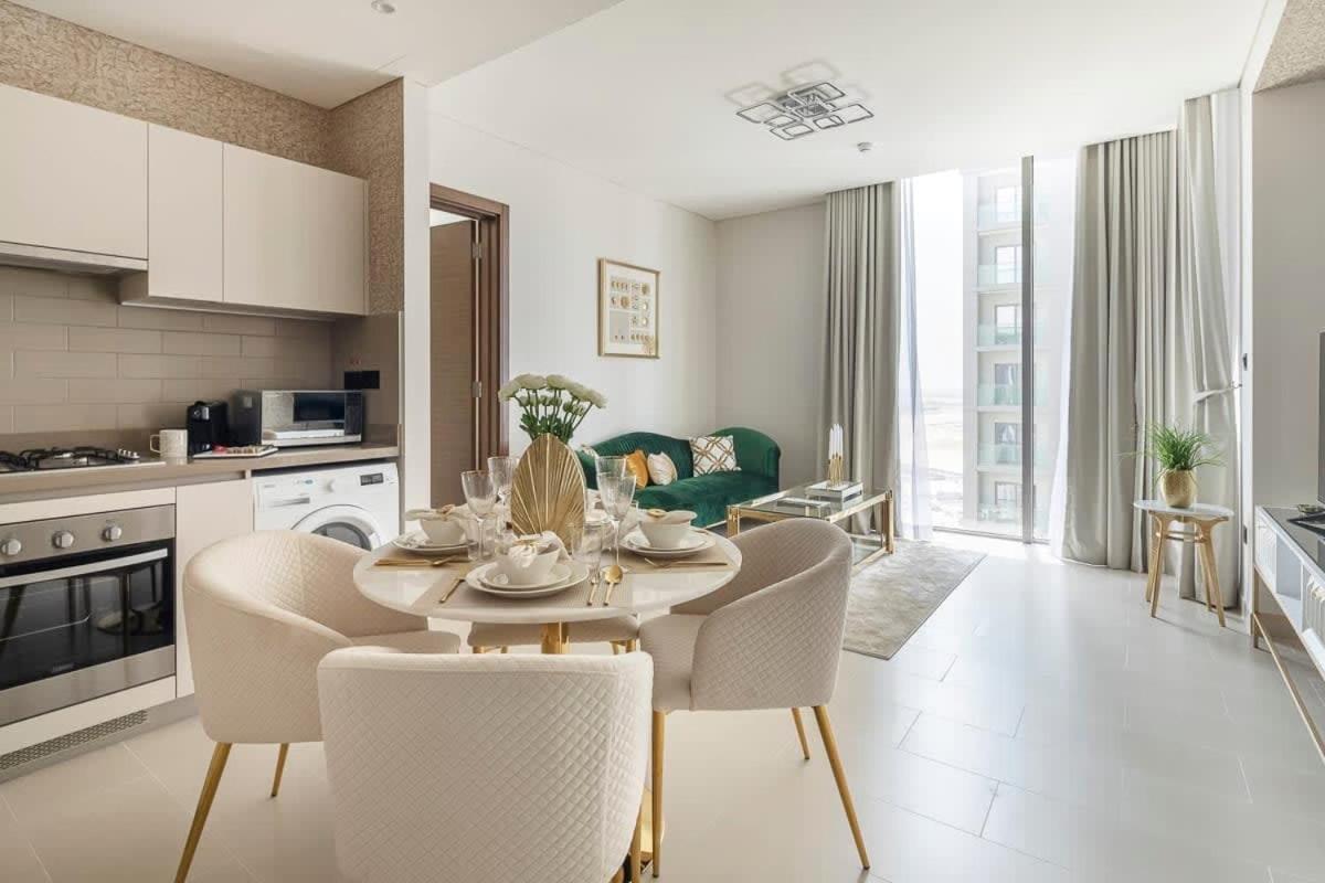 Frank Porter - Sobha Creek Tower B Appartement *