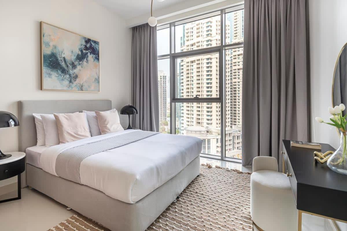 Frank Porter - Boulevard Crescent Apartamento