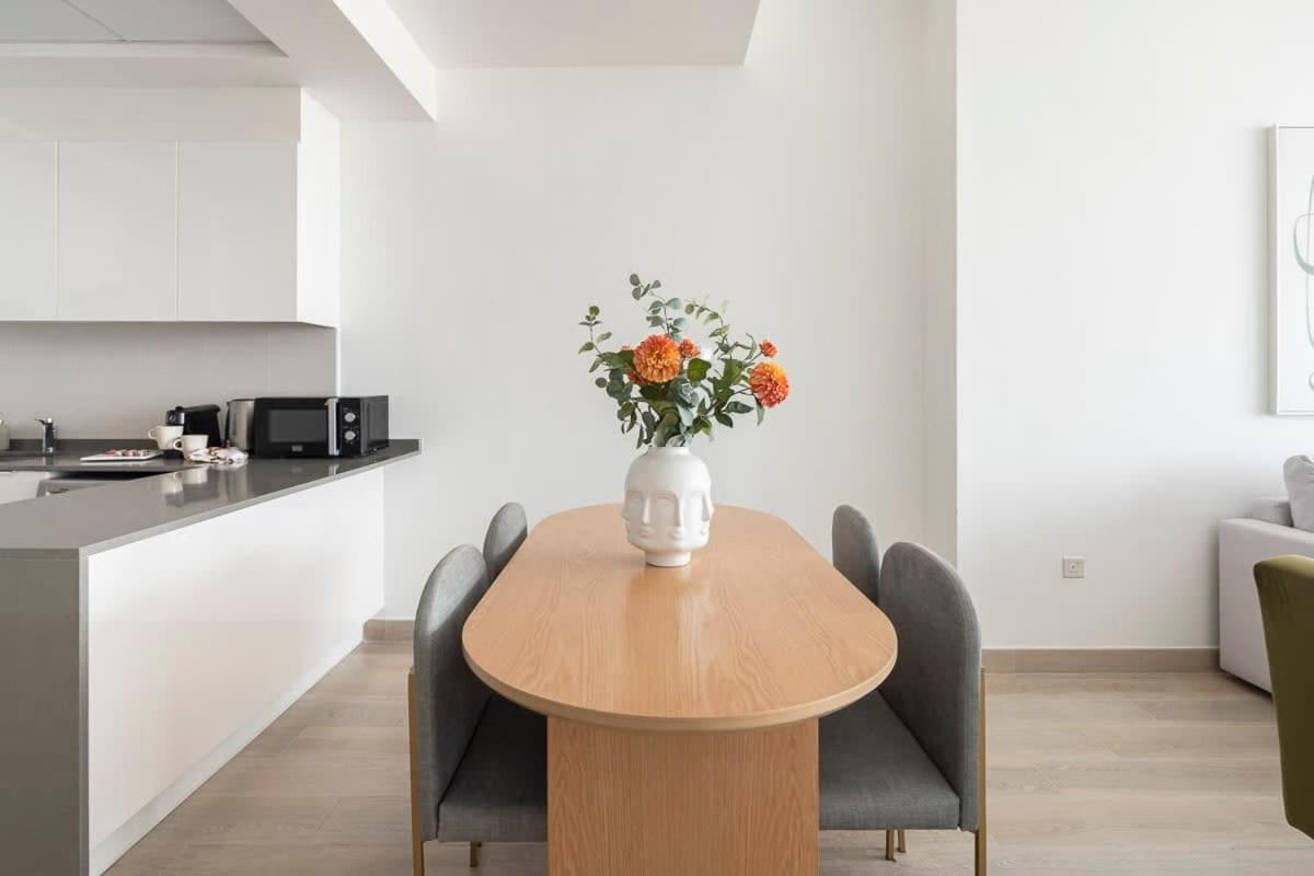Frank Porter - Bloom Tower Appartement *
