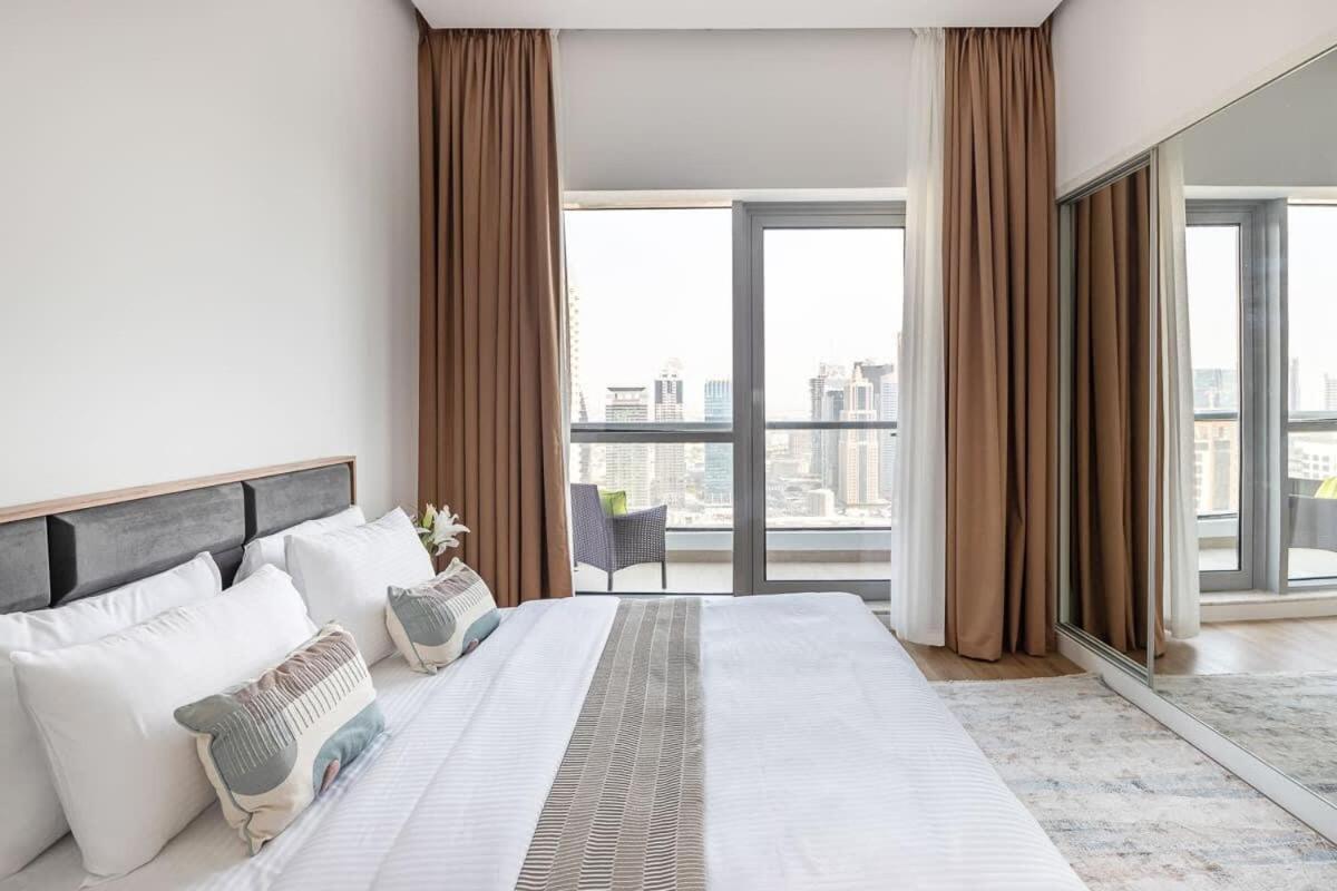 Apartamento Frank Porter - Bay Tower 1 Dubai