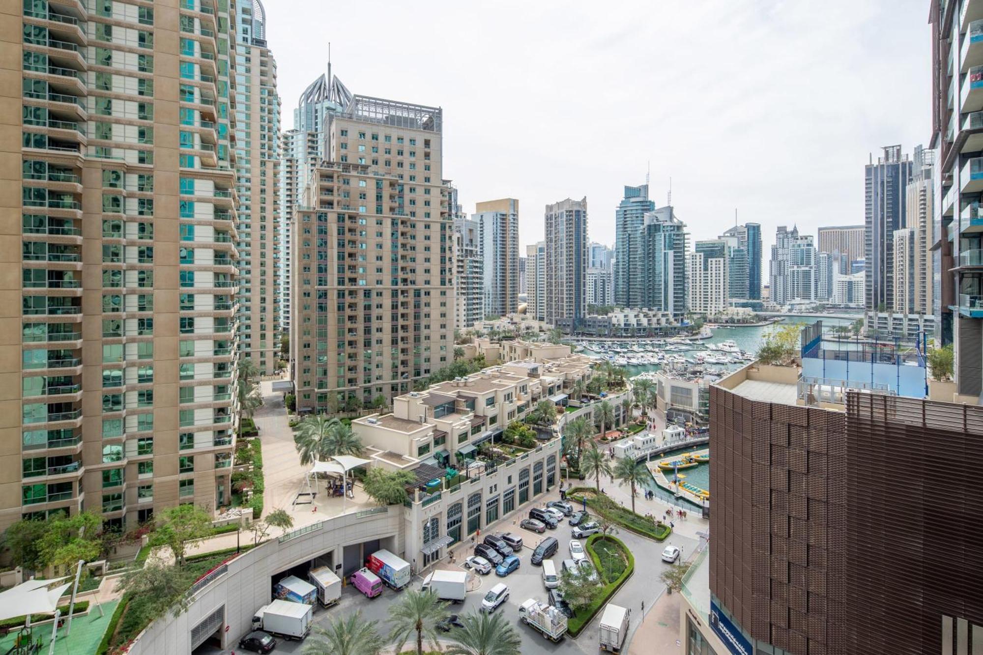 Frank Porter - Marina Heights 1 Apartamento *
