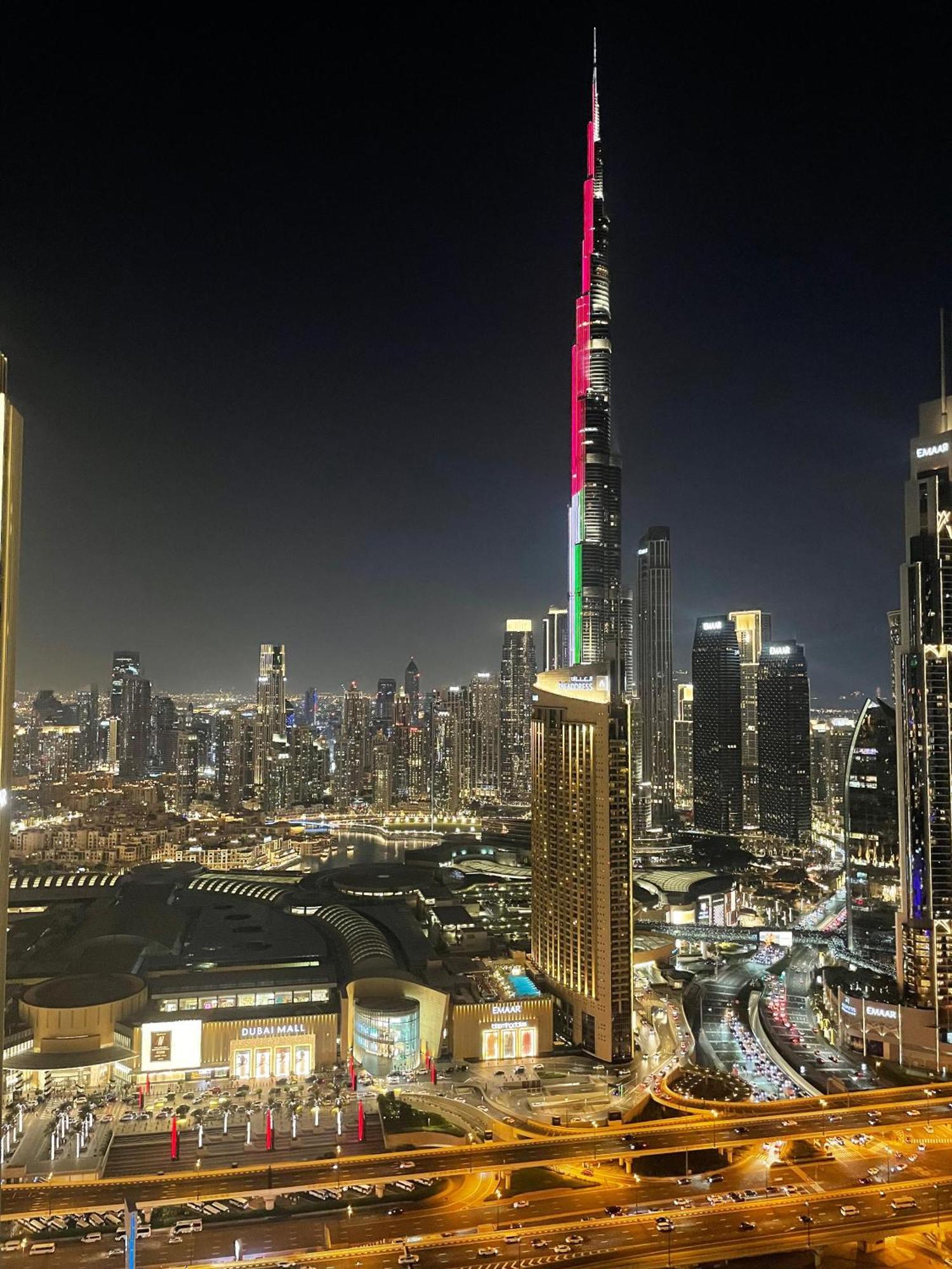 Burj Khalifa View Lux 3 Bedroom By Tanami Homes * Dubái