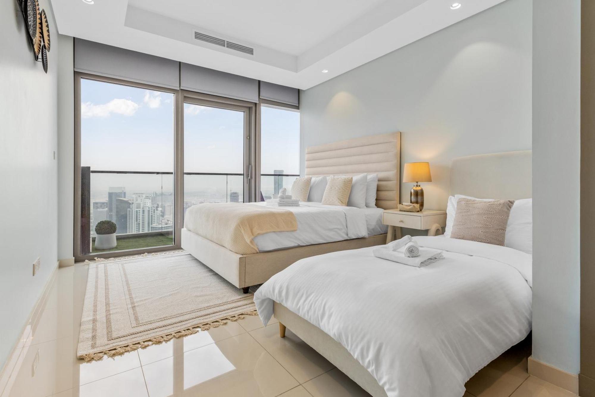 High Floor Burj Khalifa & Sea View With Stunning Infinity Pool Apartament Dubai