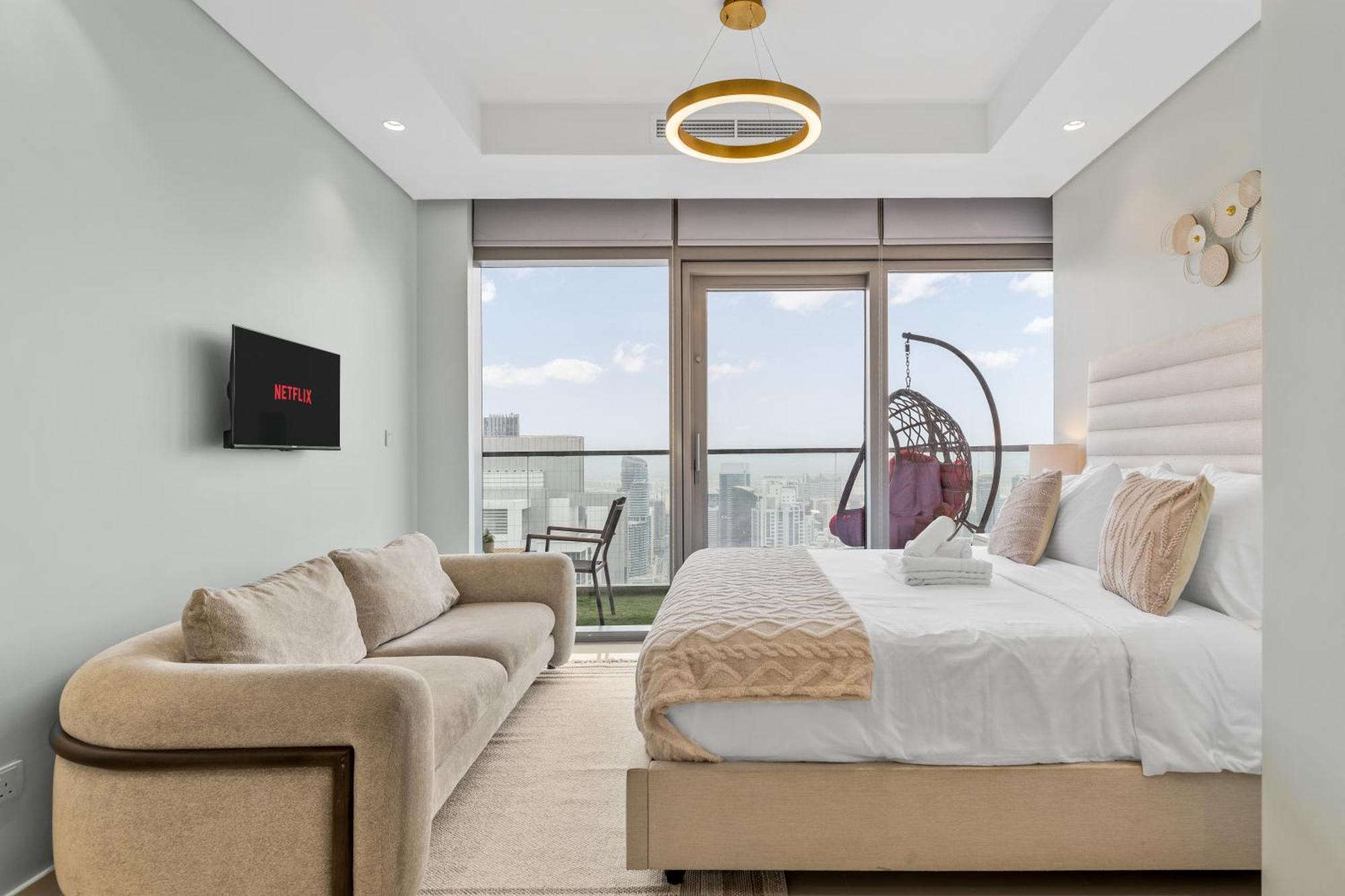 Apartament High Floor Burj Khalifa & Sea View With Stunning Infinity Pool *
