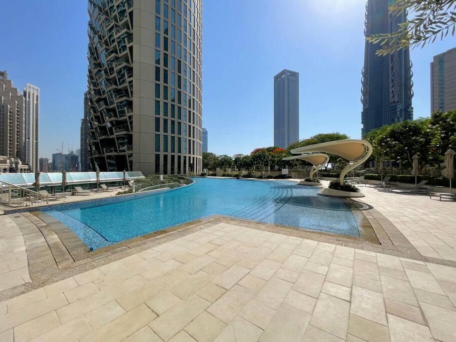 First Class 1br Stylish And Luxurious Apartment