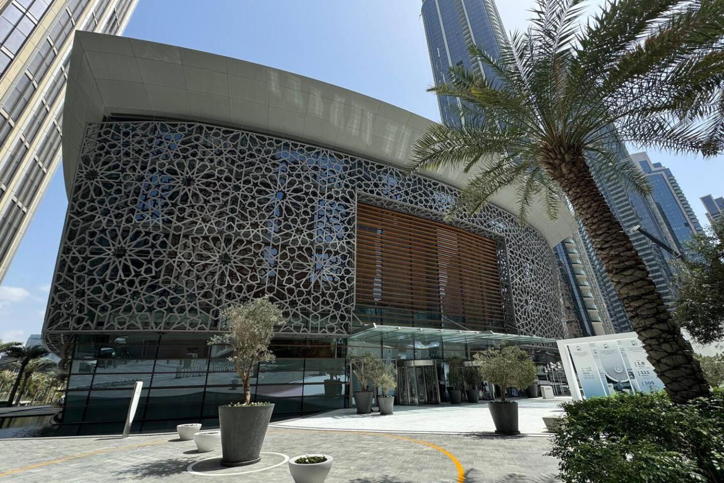 Downtown Next To Opera, Mall Appartement *