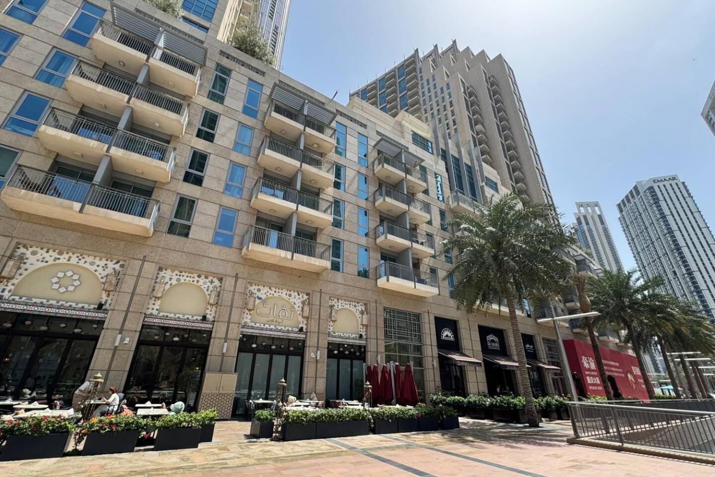 Downtown Next To Opera, Mall Dubaï