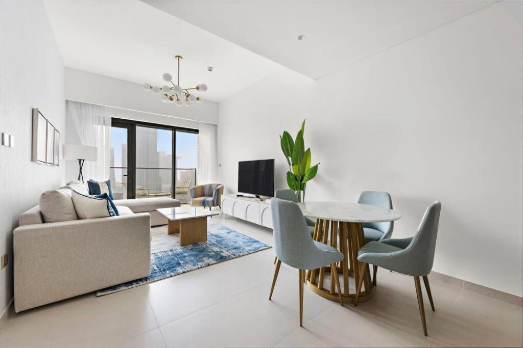 Burj Royale 2 Bed With Burj Khalifa View Apartment Dubai