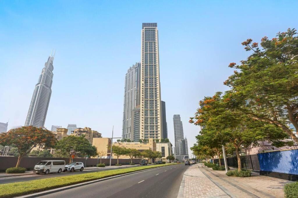 Burj Royale 2 Bed With Burj Khalifa View Apartment *