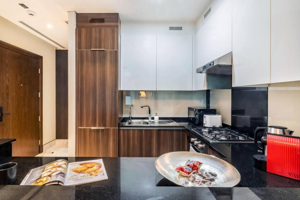 Jone Brand-new Aptm Near Mall & Burj Khalifa Apartamento Dubái