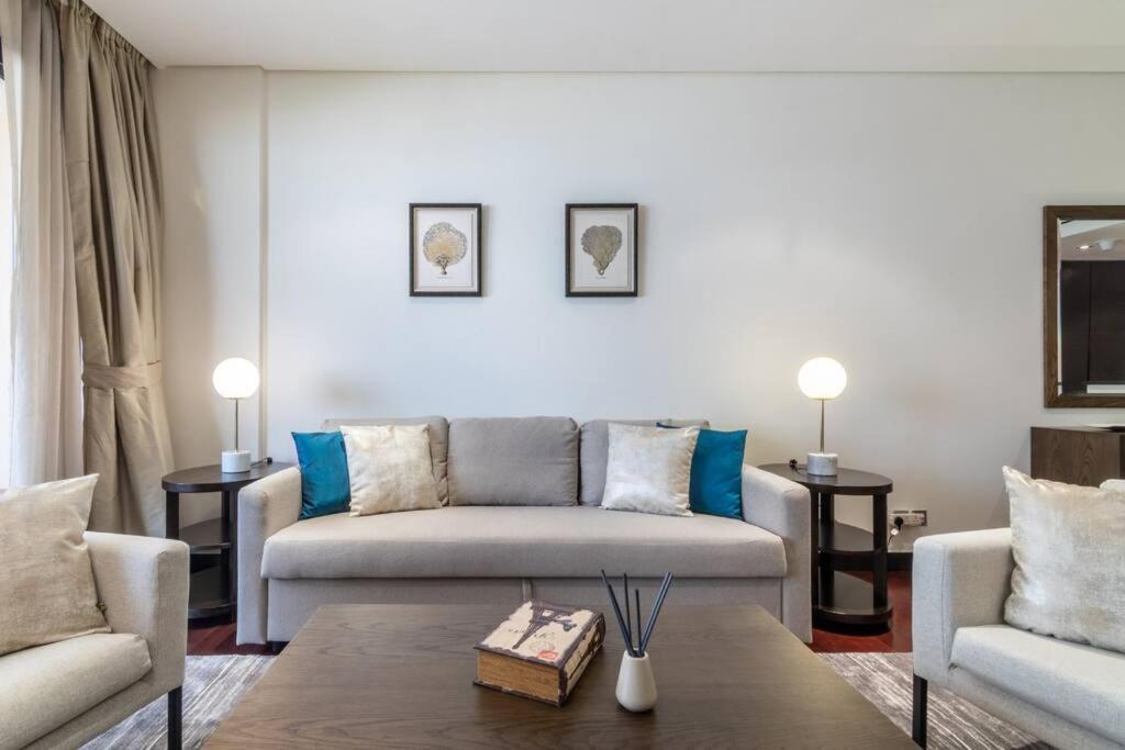 First Class 1br In Royale On The Palm Dubaï