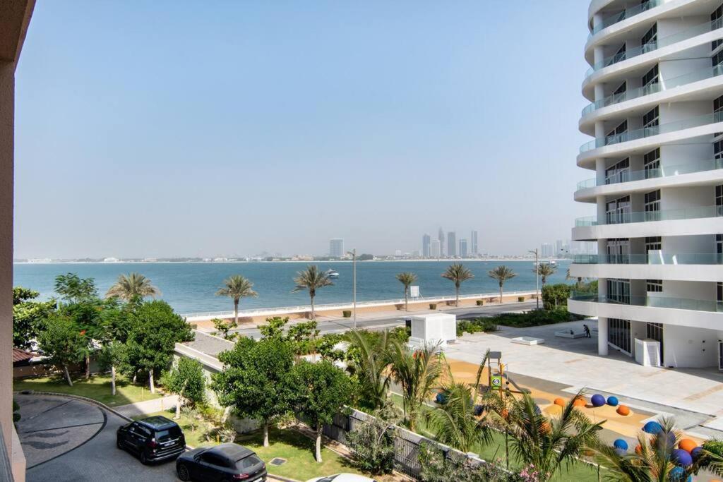 First Class 1br In Royale On The Palm Appartement