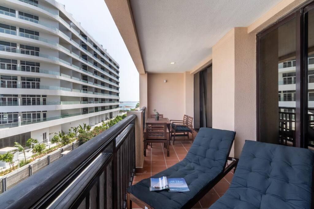 First Class 1br In Royale On The Palm Appartement