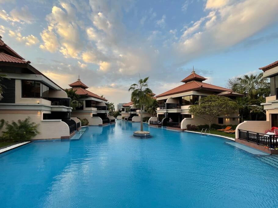 First Class 1br In Royale On The Palm Dubaï
