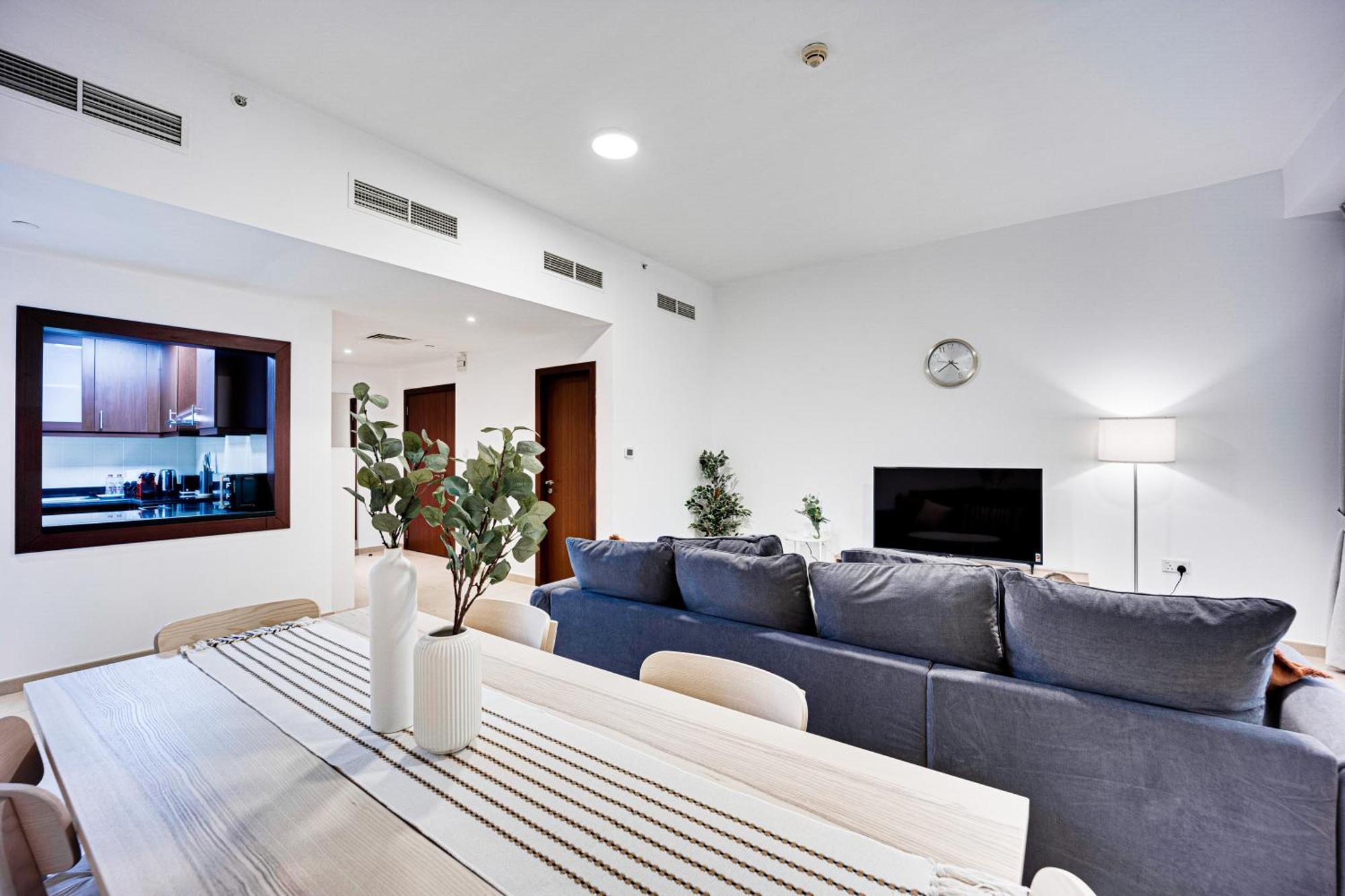 Appartement And Comfy In Jbr