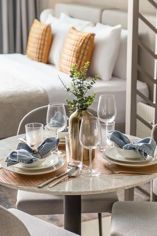 Frank Porter - Damac Prive B Apartemen *