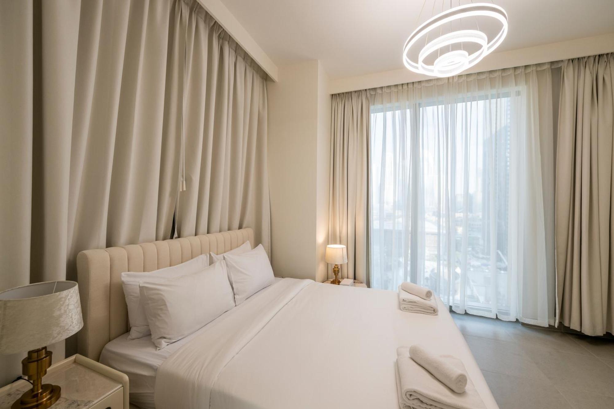 3 Bedrooms Tower 1- Downtown Skylight Apartamento Dubai