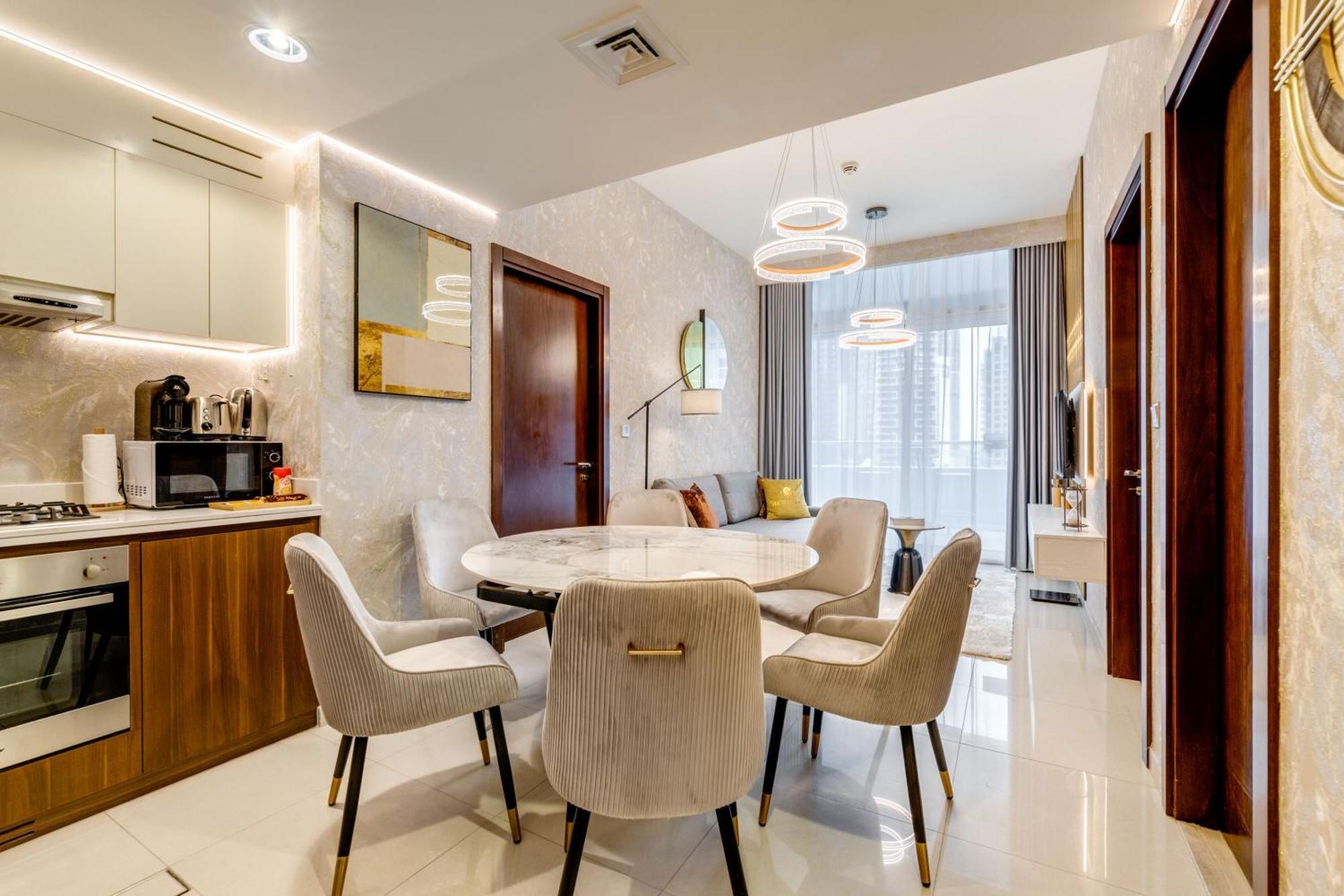 Appartamento Globalstay. Luxury Near The Canal Dubai