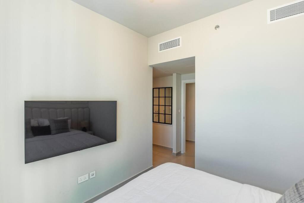 Luxurious 2-br In Downtown * Dubaï