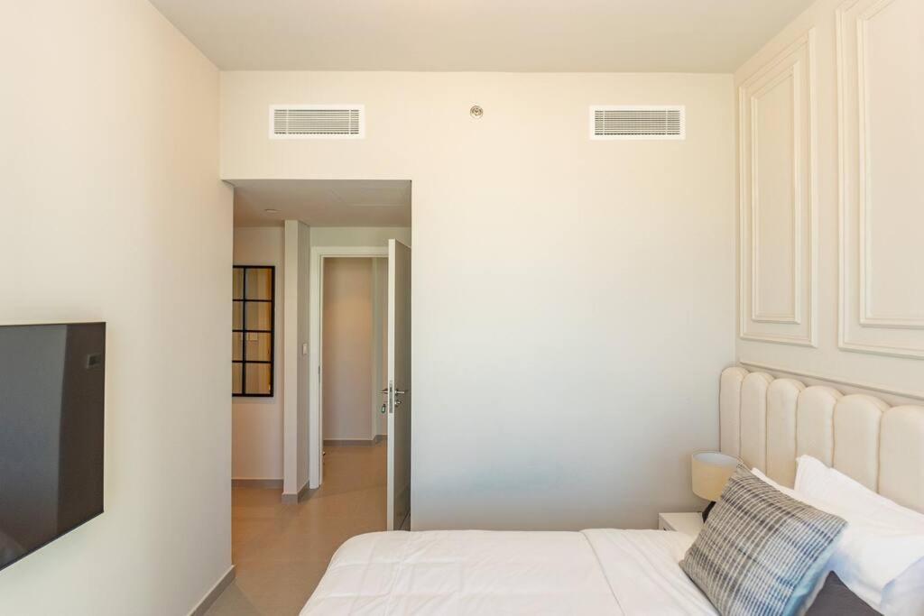 Appartement Luxurious 2-br In Downtown *