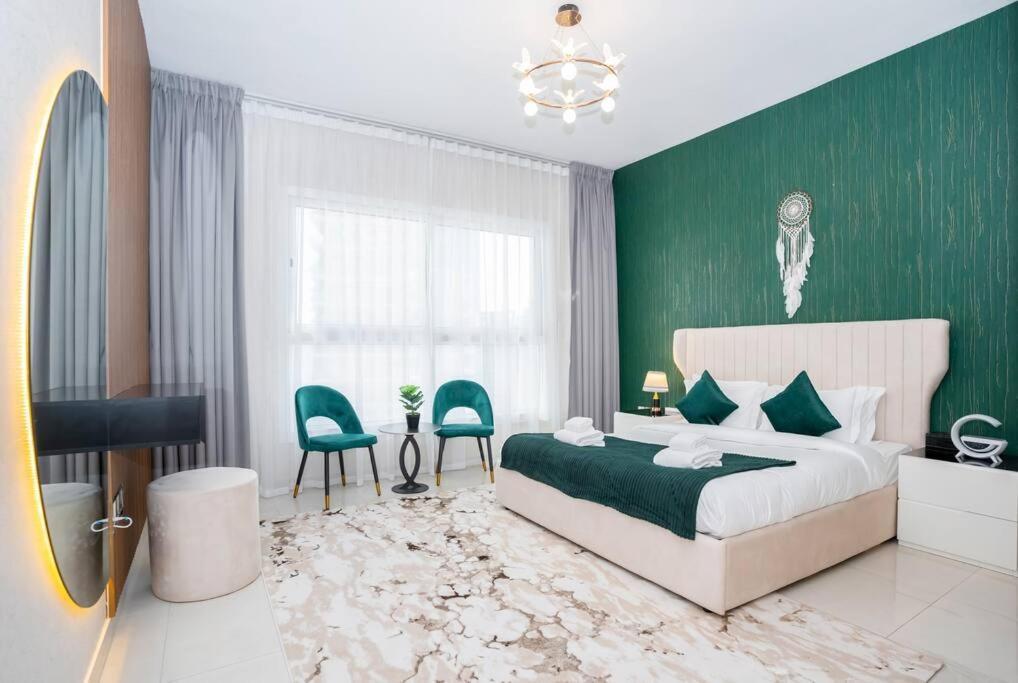 Specious Pool View One Bed Apartment Dubai