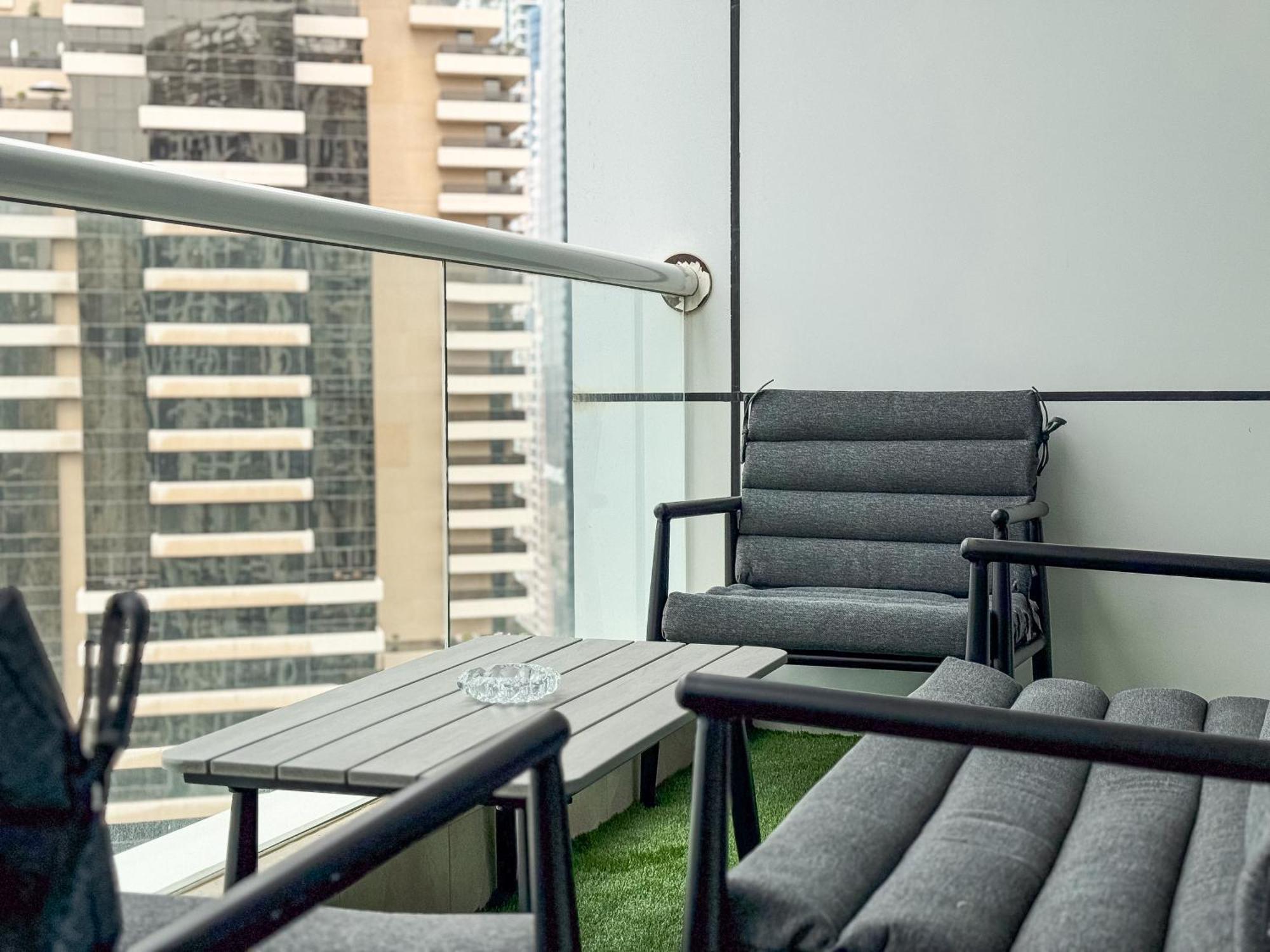 Marina & Palm View - High Floor 2br Near Jbr Dubaï