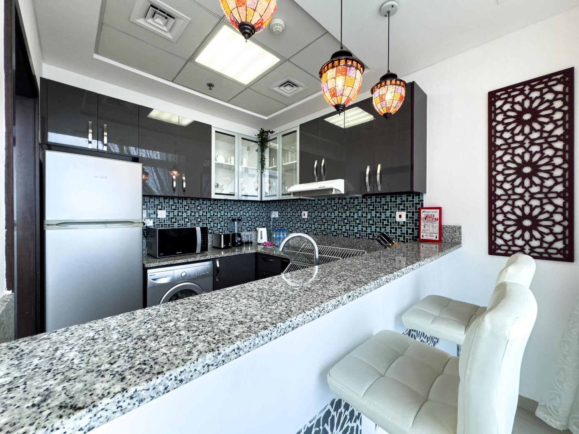 Marina & Palm View - High Floor 2br Near Jbr * Dubaï