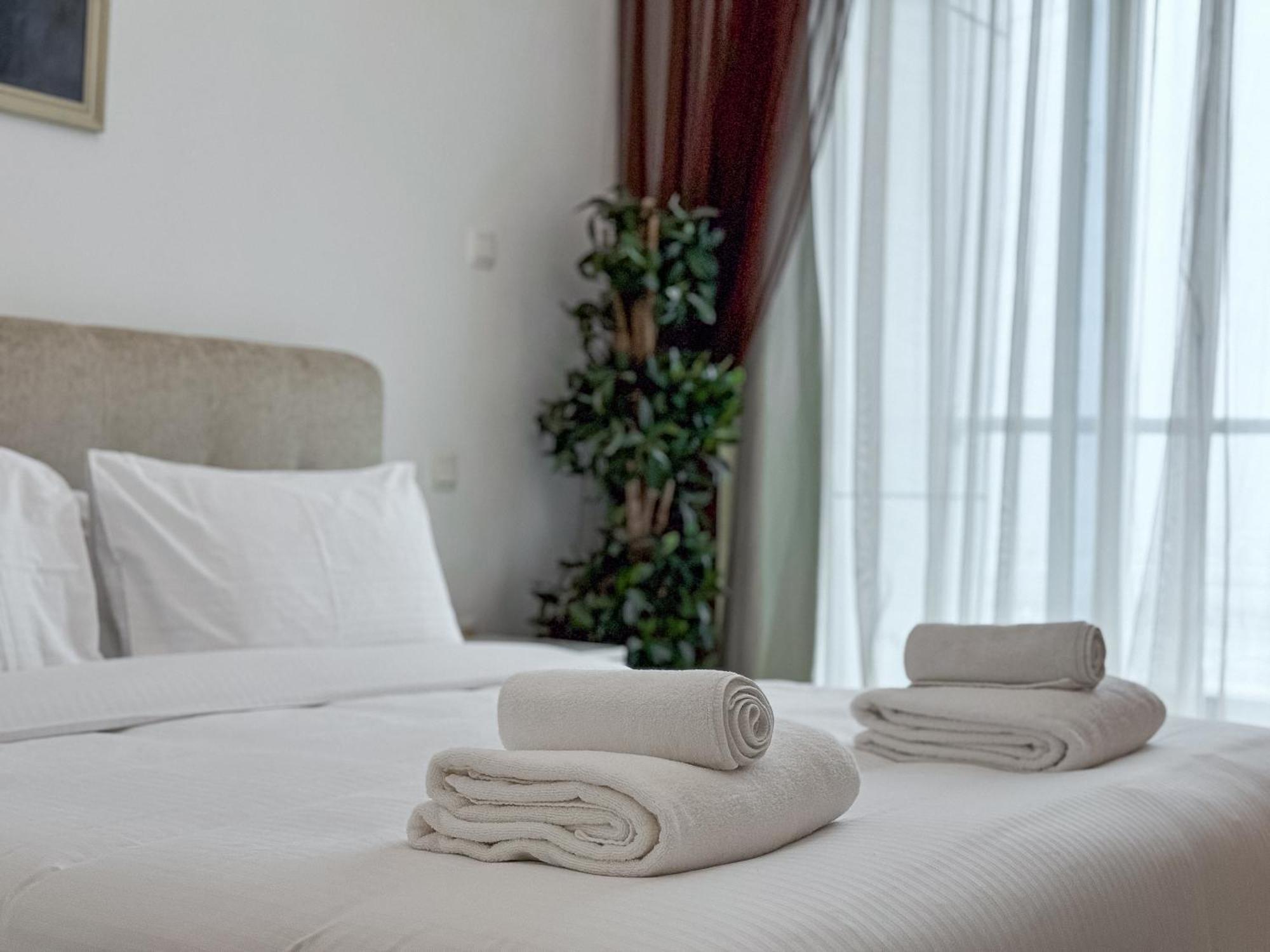 Marina & Palm View - High Floor 2br Near Jbr Dubai