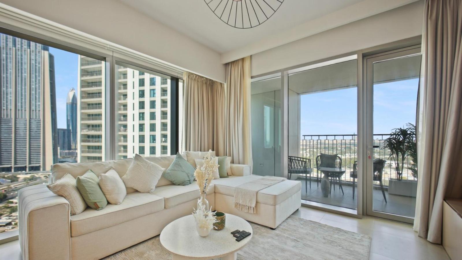 Luxurious 2-br In Downtown Appartement *