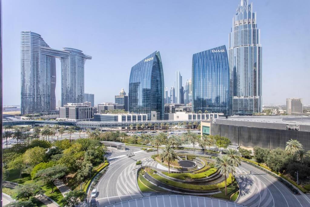 Burj Khalifa, Armani * Dubái