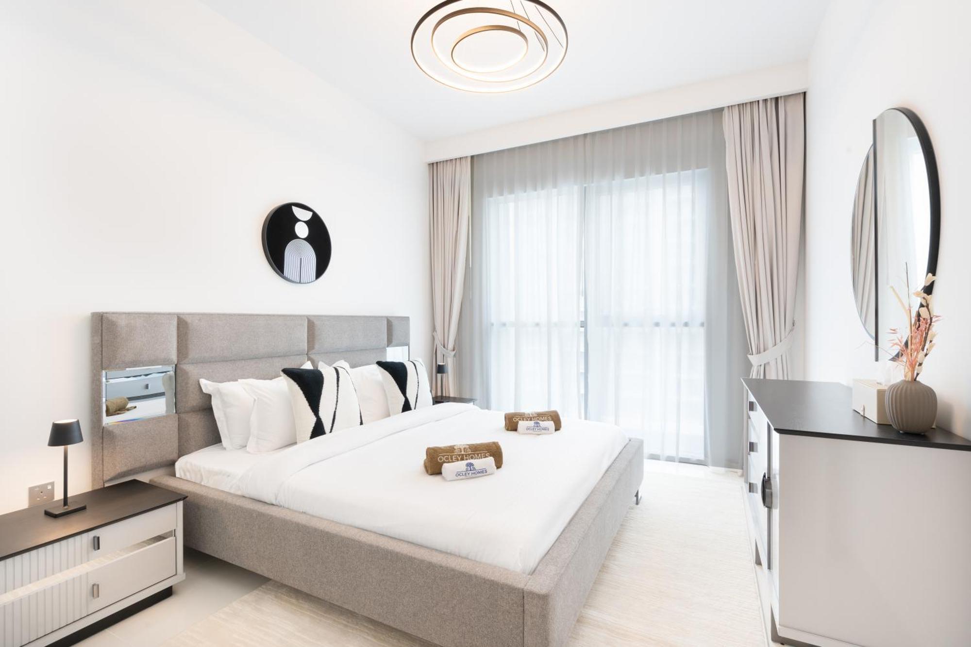 Elegant With Direct Access * Dubaï