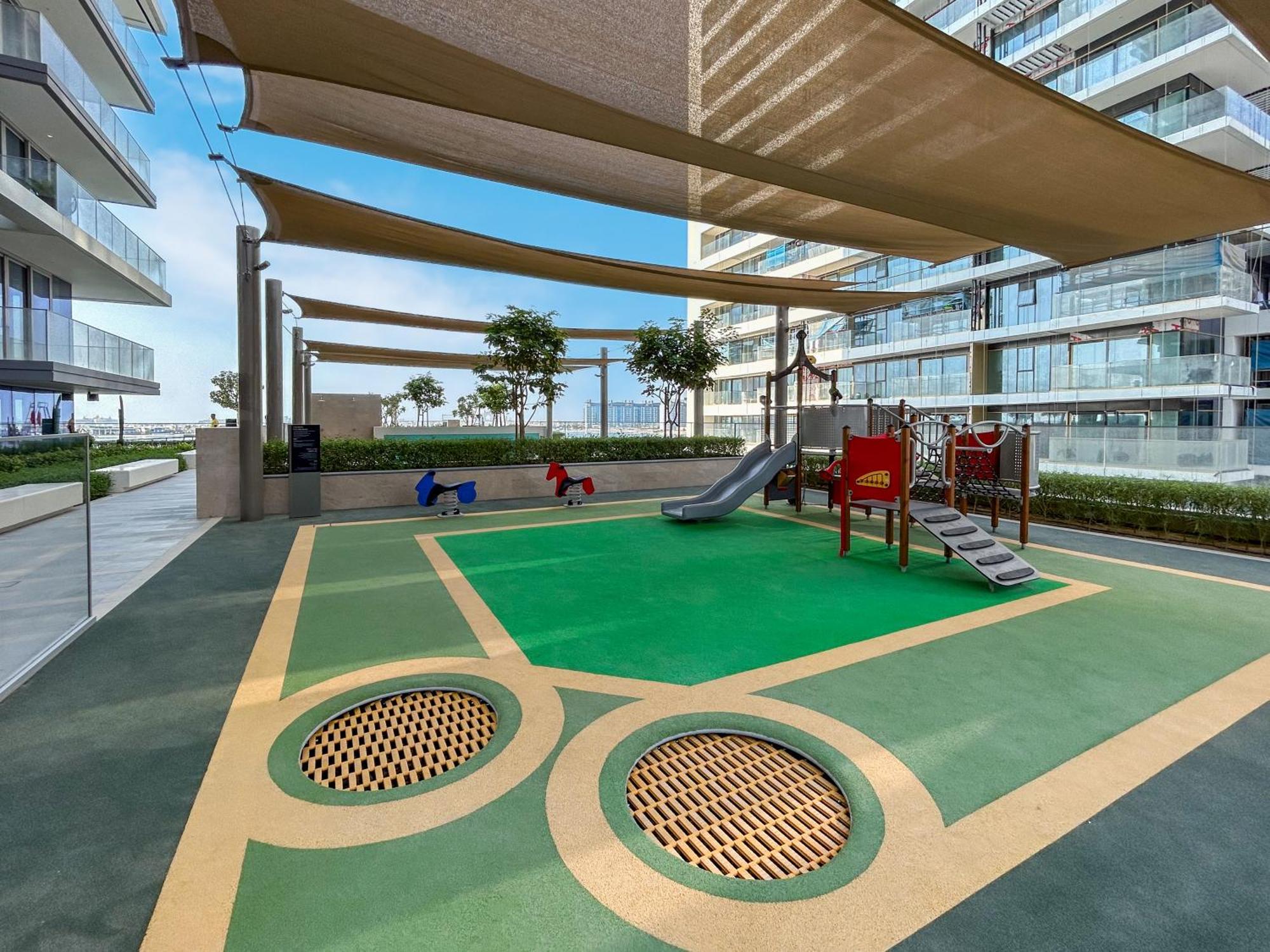 Elegant With Direct Access Appartement *