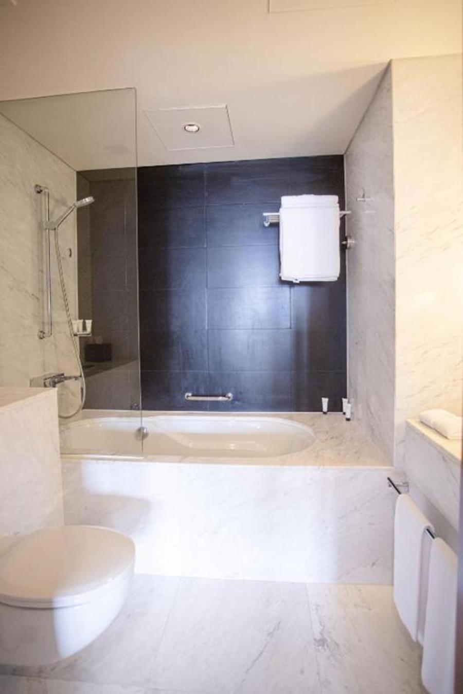 Suitestay-formerly Address Mall Residence-downtown